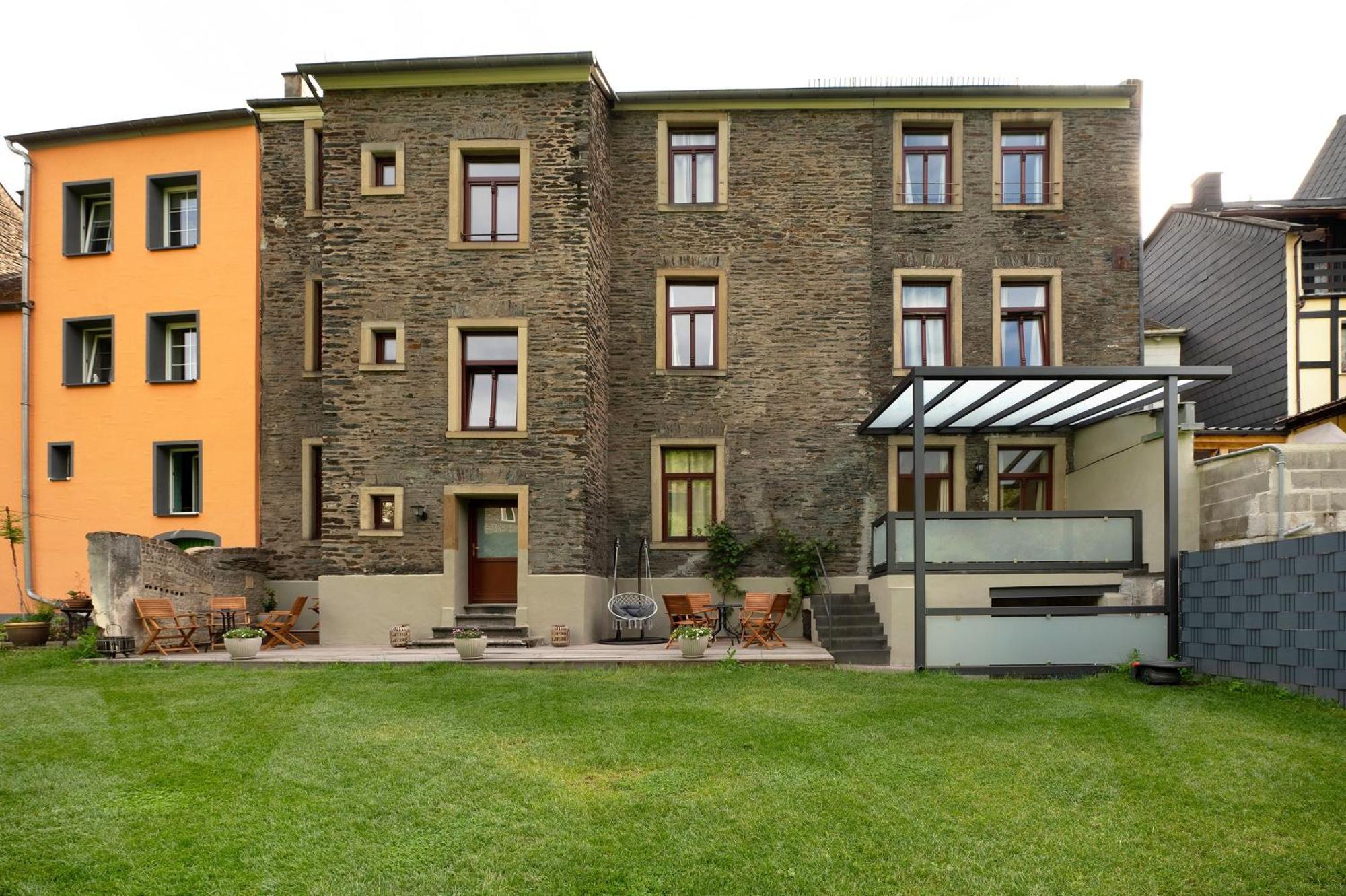 Alte Stadtvilla Am Weinberg 1 Трабен-Трарбах Экстерьер фото